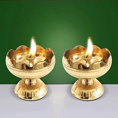 Brass Akhand Jyot| Decorative Brass Oil Lamp | Brass Table Diya Brass (Pack of 2) Table Diya Set