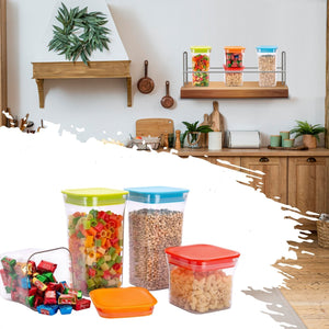 Set of plastic containers with functional opening lids