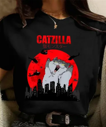 Retro Japanese Cat Graphic Tee